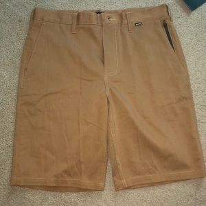 Hurley/ Nike did-fit Men’s shorts